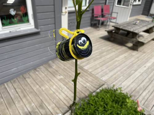 En aldri så liten humle!